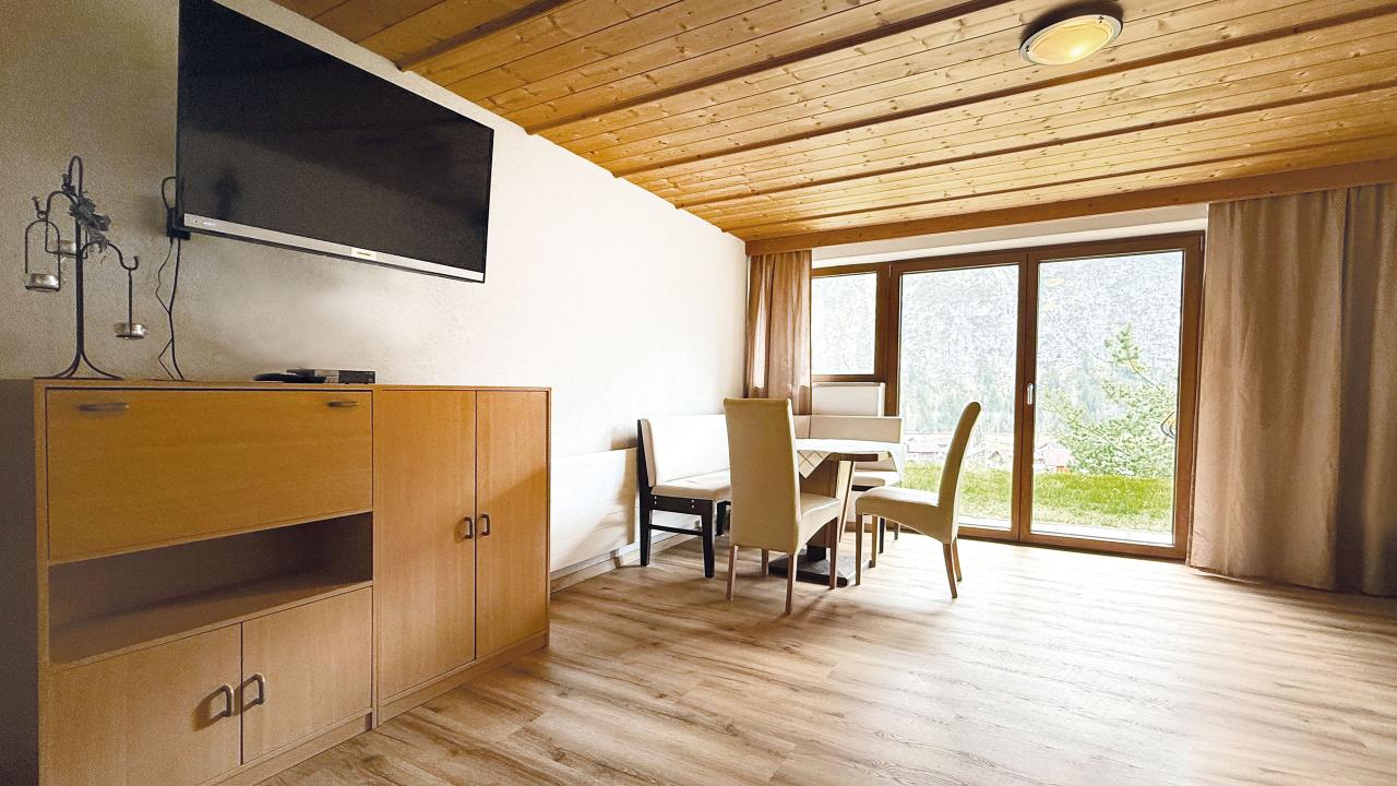 wohnzimmer-1