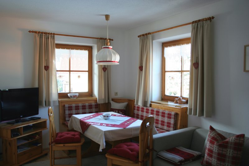 2stock-wohnzimmer