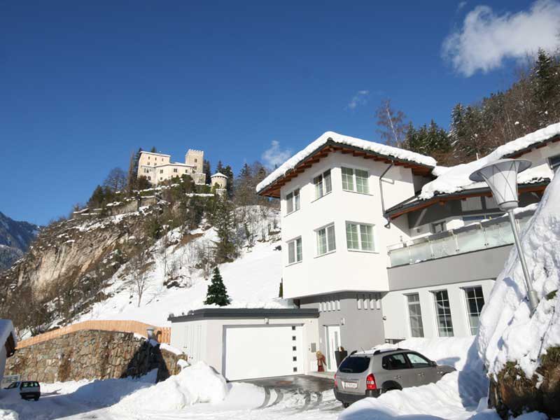 01-apartment-weissenstein-winter