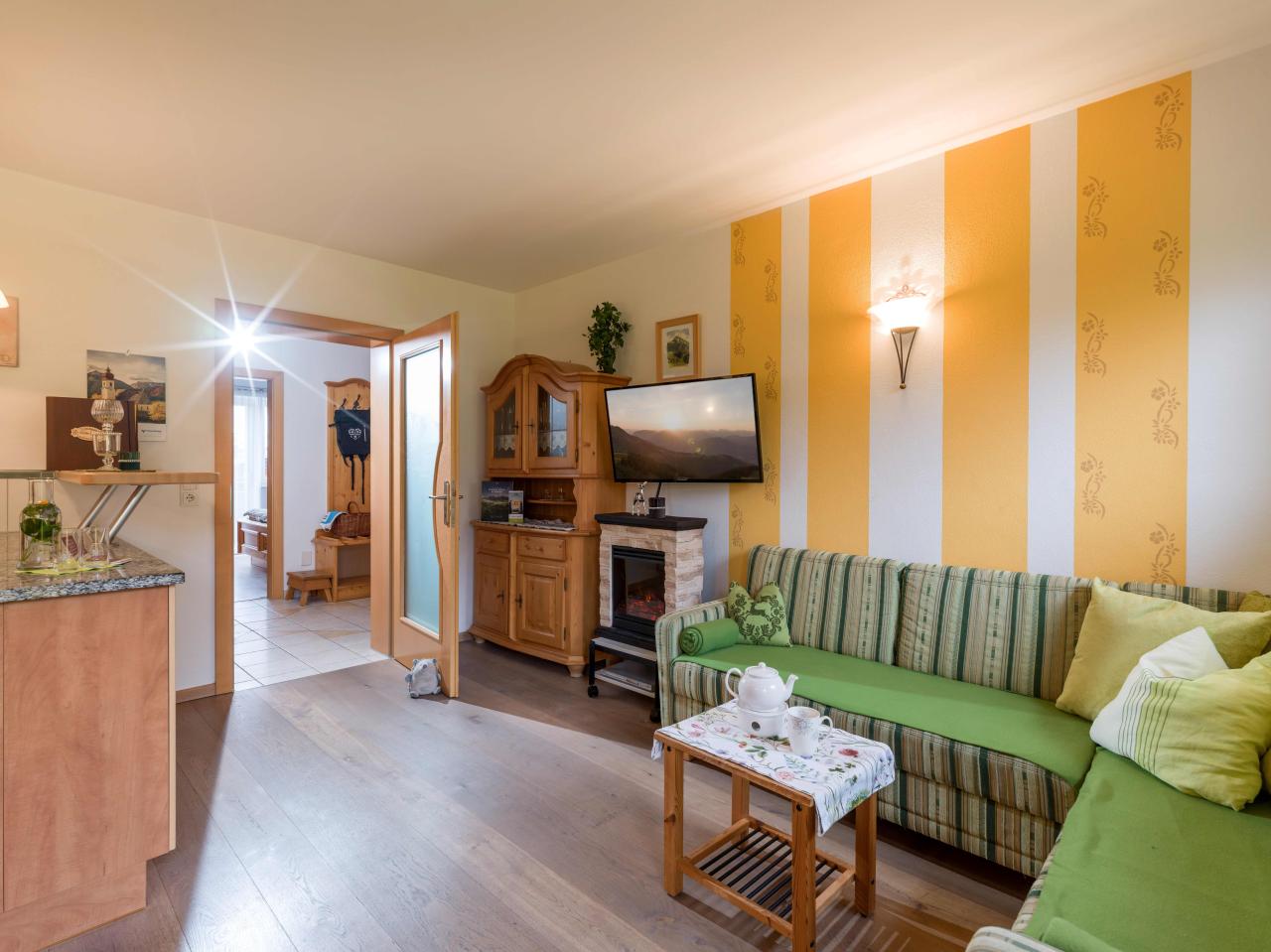 appartement-poelven-wohnzimmer