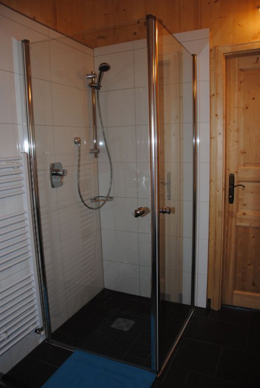 chalet-schlossblick-badezimmer2