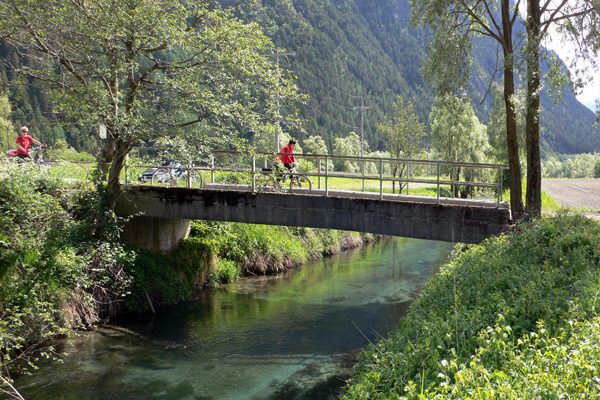 drauradweg-r1-in-der-naehe-von-uns