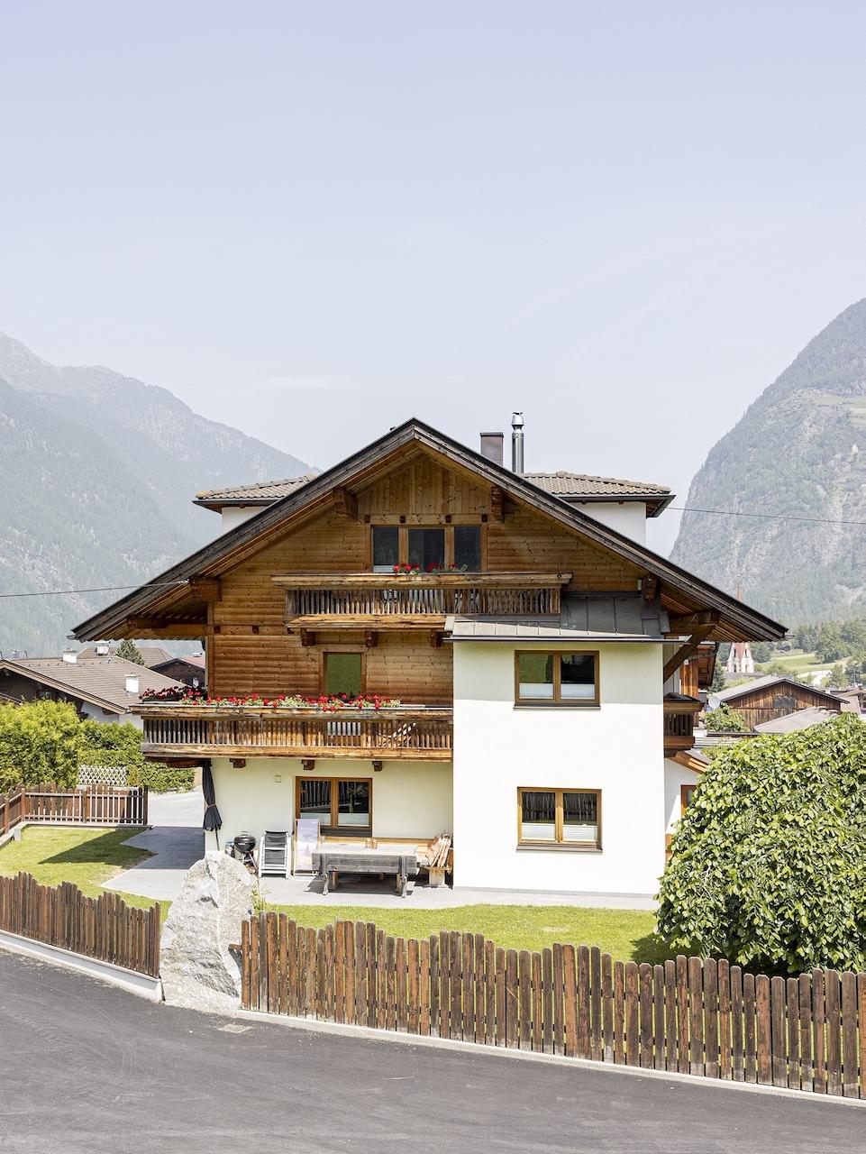 bei-waldharts-aussenansichten-umhausen-5-1