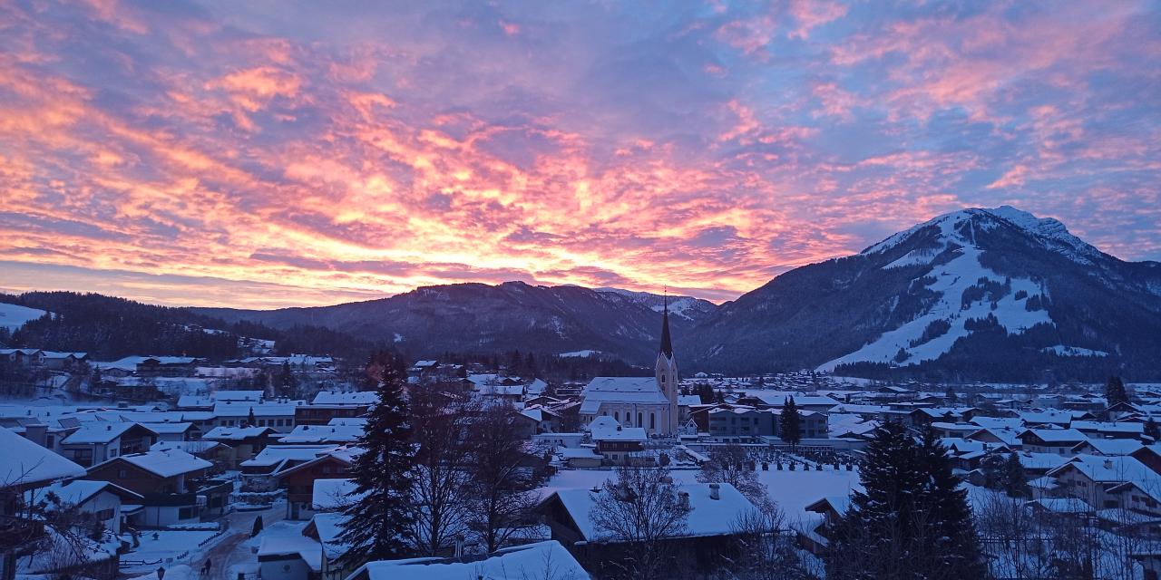 img-20231208-074006-315