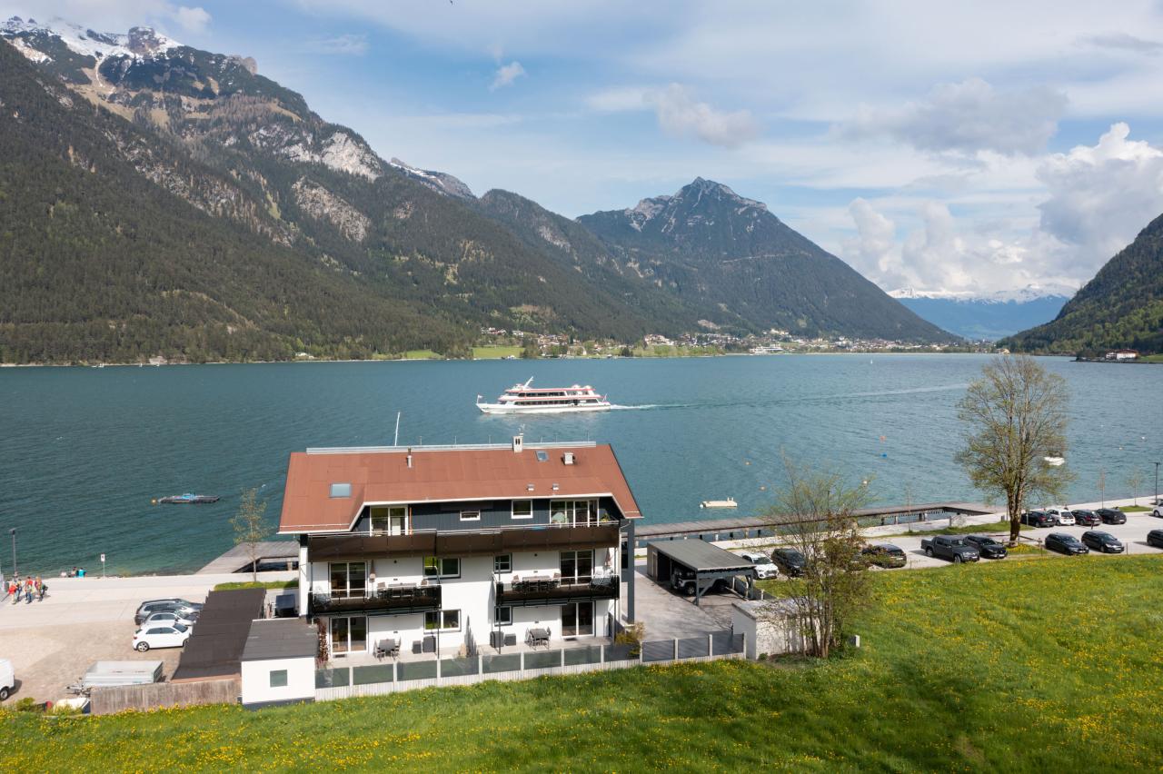 appartement-am-achensee-seepromenade-11-pertisau-05-2023-haus-aussen-drohne-3