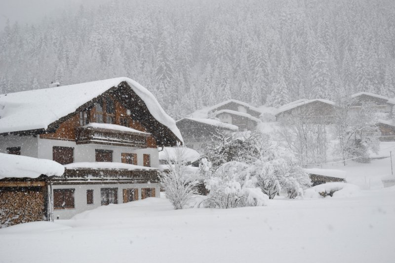 006-haus-winter