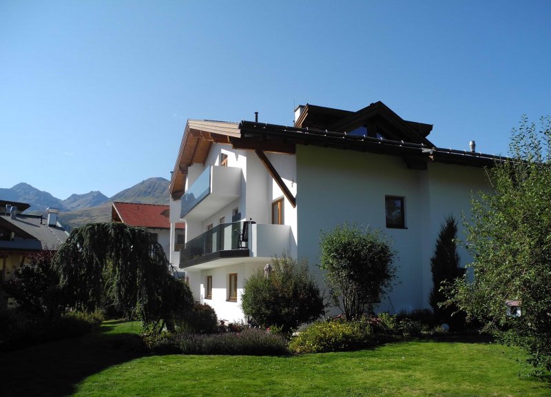 sulla-collina-haus-1