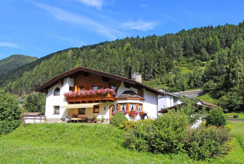 appartement-zangerle-pettneu-19