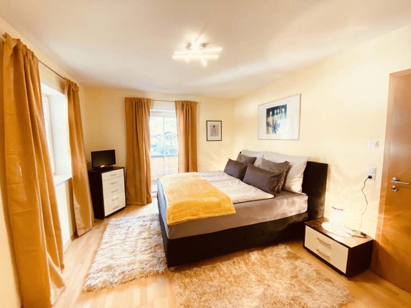 apart-schiestl-bedroom-01-c-sabrivity