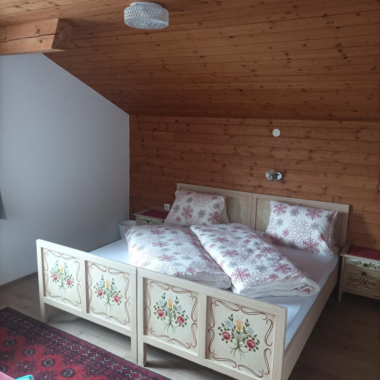 doppelzimmer-2-stock-neu
