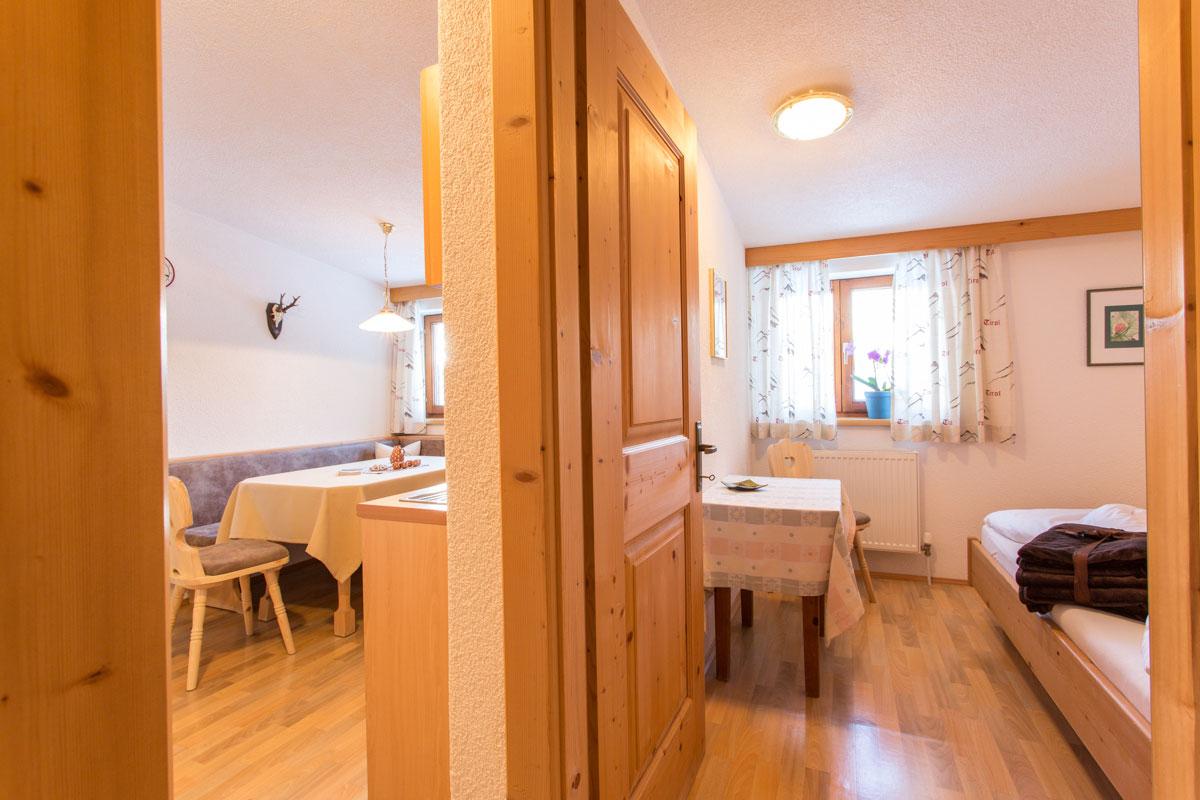 ferienhof-haderlehn-sautens-oetztal-appartement-panorama-04