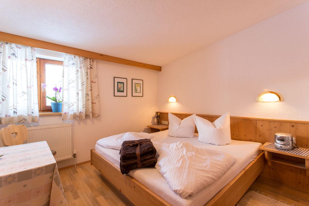 ferienhof-haderlehn-sautens-oetztal-appartement-panorama-07