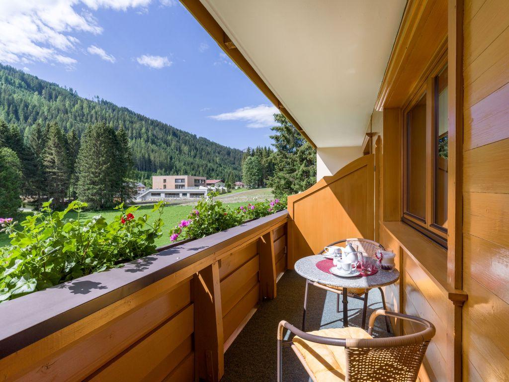 balkon-fuer-jedes-app-zeitlos-verk9