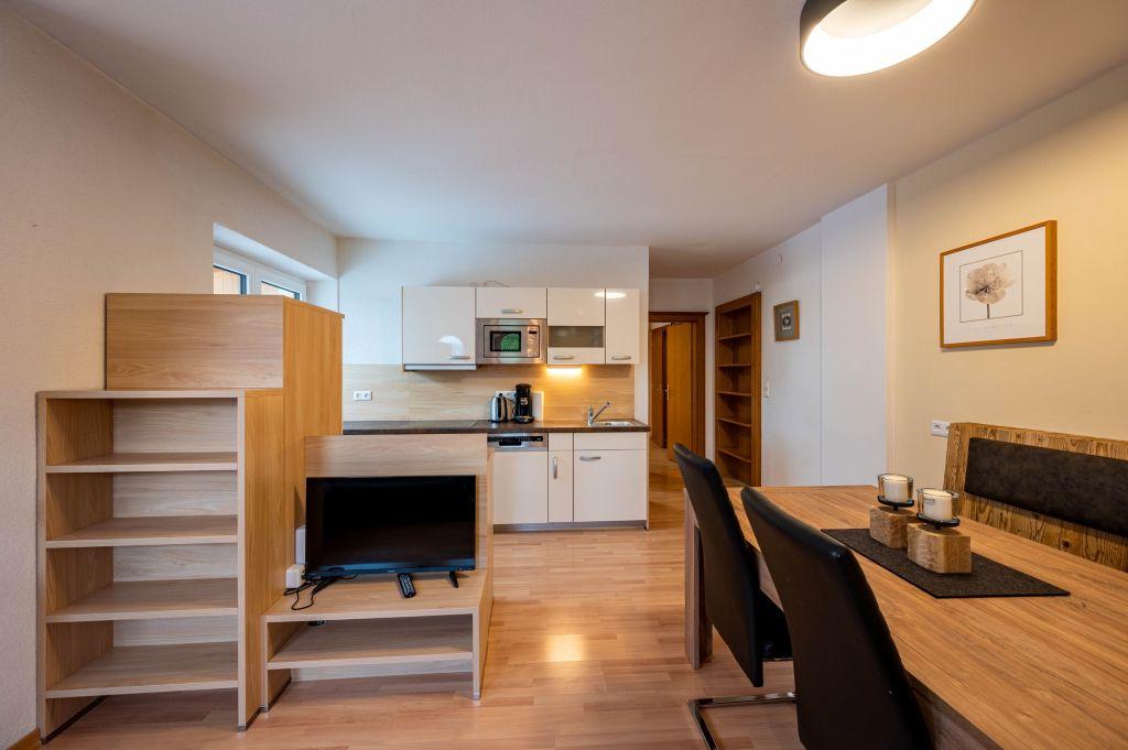 06-fw-wonzimmer-kueche
