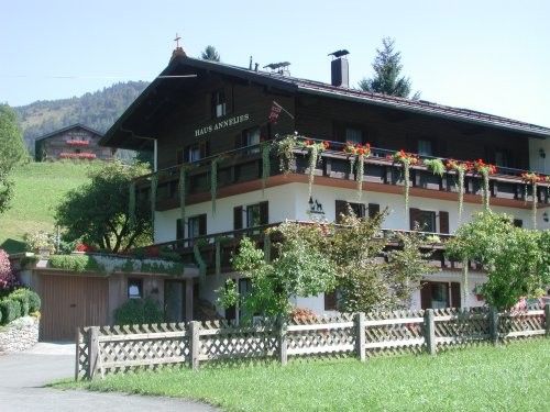 image002