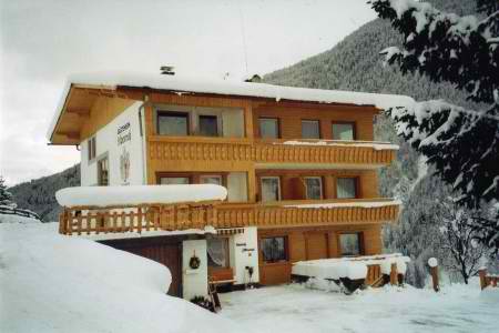 alpenruh-haus-startseite-winter