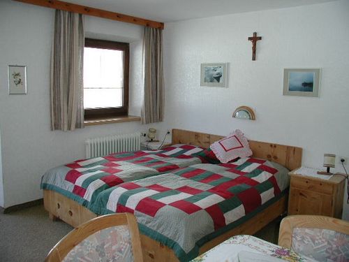 image002