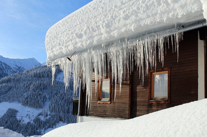 osttirol-winter-eiszapfen