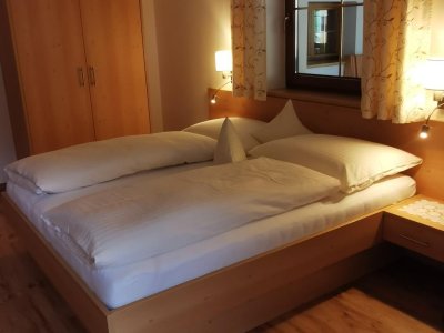room_image.jpg