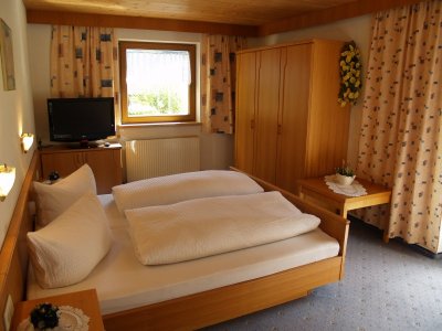 room_image.jpg