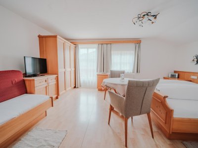 room_image.jpg