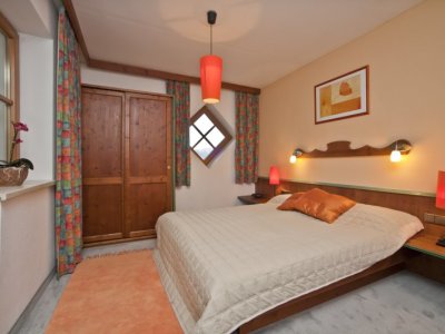 room_image.jpg