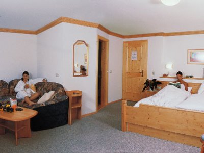 room_image.jpg