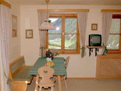 room_image.jpg
