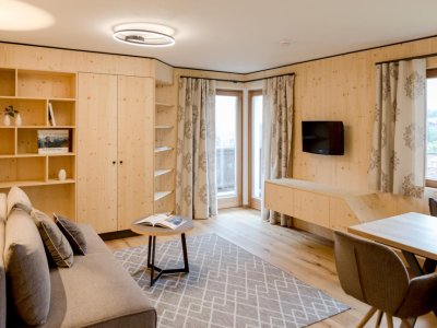 room_image.jpg